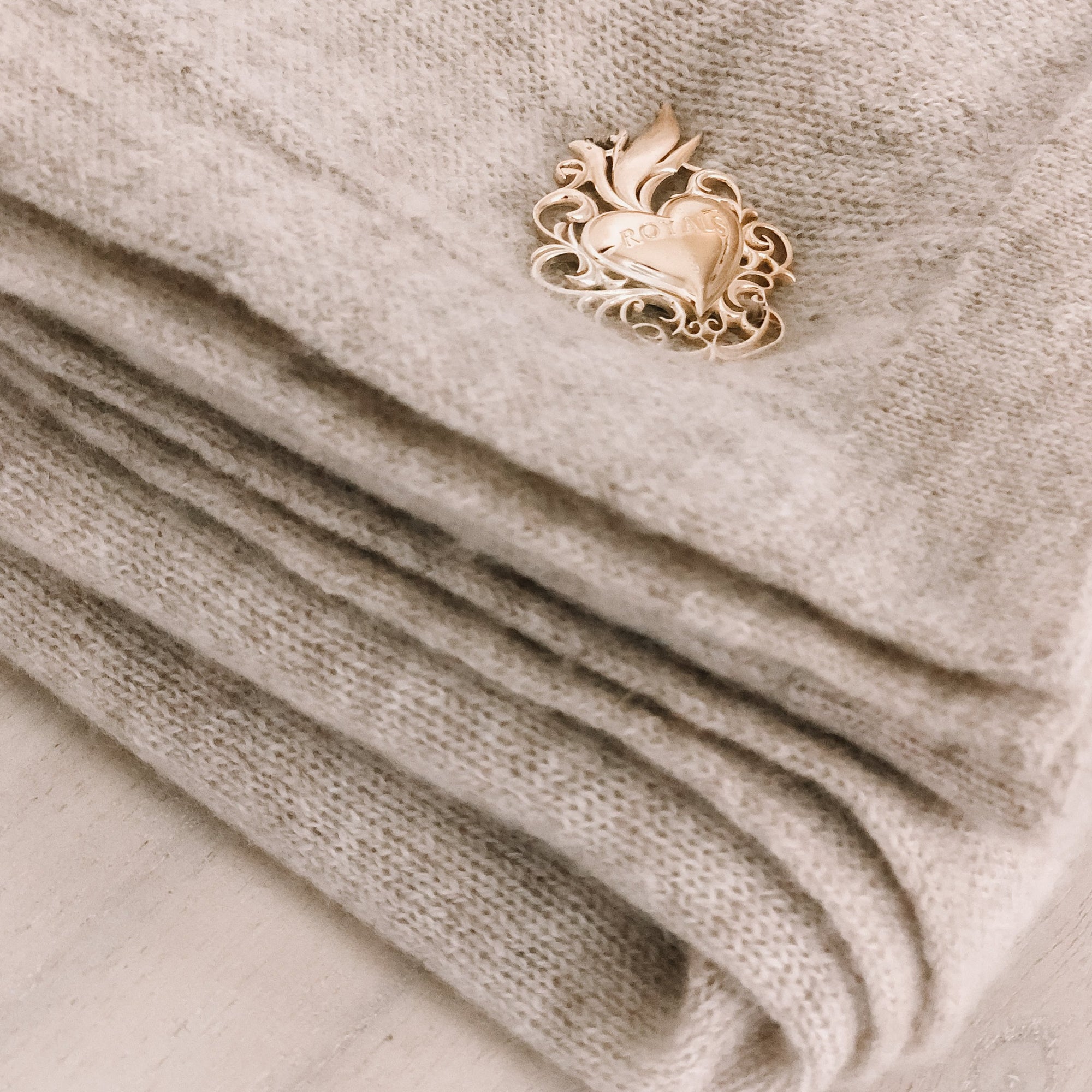 Royals Sacred Heart Cashmere Knit Blanket